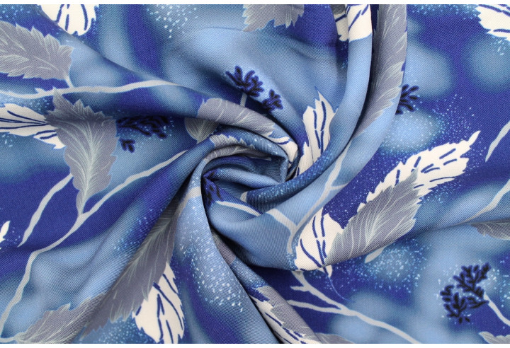 Tissu Gabardine Viscose Imprimé Feuille Plume Bleu de Qualité, Tissu au mètre, Tissu pas cher - Alltissus.com