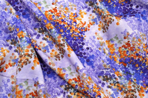 Tissu Gabardine Viscose Imprimé Buisson Violet et Orange de Qualité, Tissu au mètre, Tissu pas cher - Alltissus.com 2