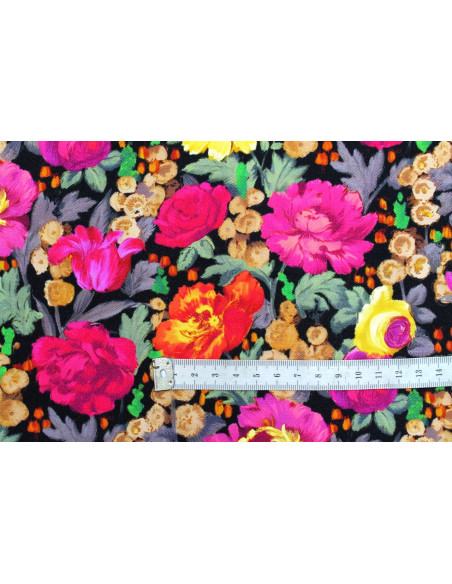 Tissu Gabardine Viscose Imprimé Fleur Rozaly Noir de Qualité, Tissu au mètre, Tissu pas cher - Alltissus.com