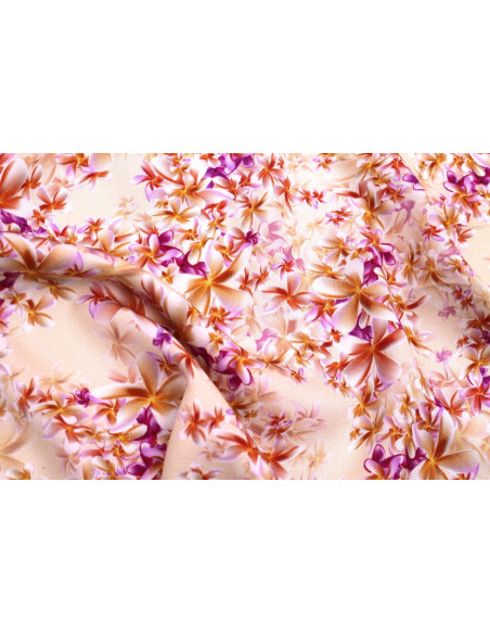 Tissu Gabardine Viscose Imprimé Fleur Cassandra Beige de Qualité, Tissu au mètre, Tissu pas cher - Alltissus.com