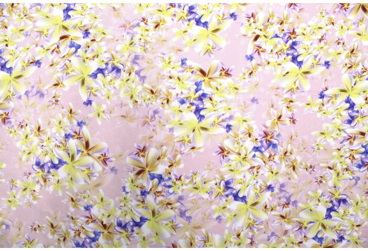 Tissu Gabardine Viscose Imprimé Fleur Cassandra Rose de Qualité, Tissu au mètre, Tissu pas cher - Alltissus.com