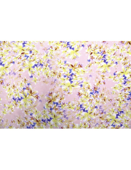 Tissu Gabardine Viscose Imprimé Fleur Cassandra Rose de Qualité, Tissu au mètre, Tissu pas cher - Alltissus.com