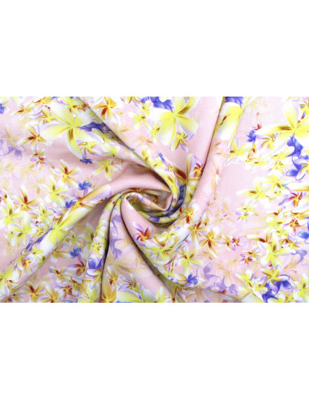 Tissu Gabardine Viscose Imprimé Fleur Cassandra Rose de Qualité, Tissu au mètre, Tissu pas cher - Alltissus.com