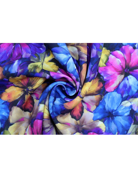 Tissu Gabardine Viscose Imprimé Fleur Camellia Bleu de Qualité, Tissu au mètre, Tissu pas cher - Alltissus.com
