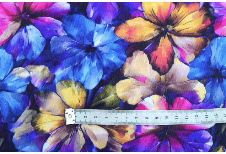 Tissu Gabardine Viscose Imprimé Fleur Camellia Bleu de Qualité, Tissu au mètre, Tissu pas cher - Alltissus.com