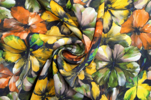 Tissu Gabardine Viscose Imprimé Fleur Camellia Kaki de Qualité, Tissu au mètre, Tissu pas cher - Alltissus.com