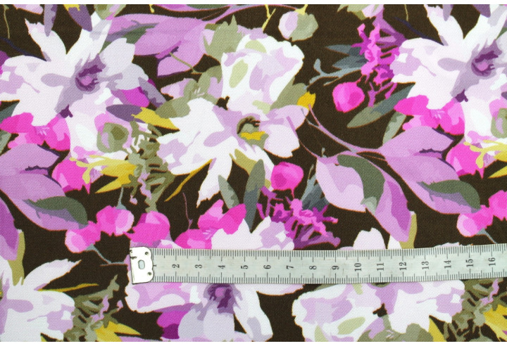 Tissu Gabardine Viscose Imprimé Fleur Maria Violet de Qualité, Tissu au mètre, Tissu pas cher - Alltissus.com