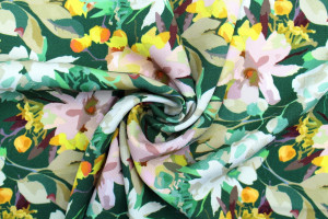 Tissu Gabardine Viscose Imprimé Fleur Maria Vert de Qualité, Tissu au mètre, Tissu pas cher - Alltissus.com