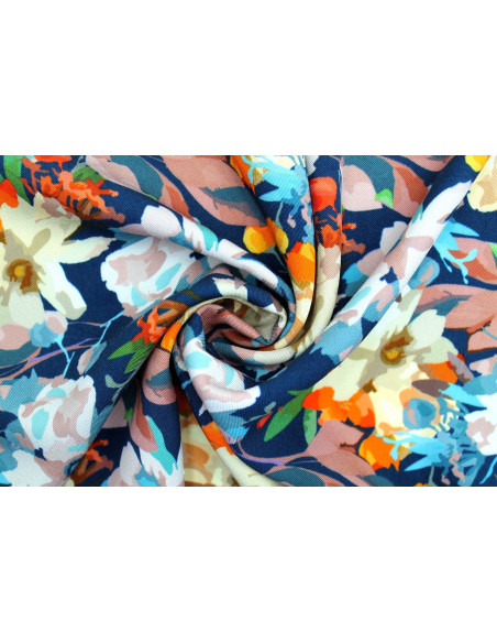 Tissu Gabardine Viscose Imprimé Fleur Maria Marine de Qualité, Tissu au mètre, Tissu pas cher - Alltissus.com