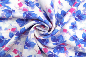 Tissu Gabardine Viscose Imprimé Feuille Hazel Bleu foncé de Qualité, Tissu au mètre, Tissu pas cher - Alltissus.com