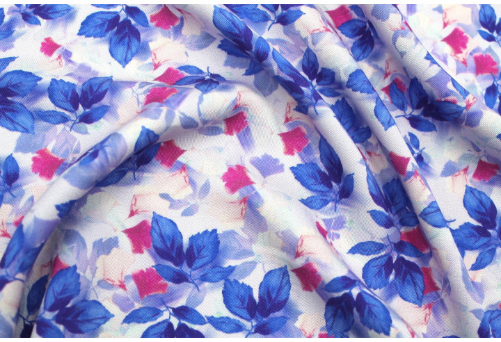 Tissu Gabardine Viscose Imprimé Feuille Hazel Bleu foncé de Qualité, Tissu au mètre, Tissu pas cher - Alltissus.com
