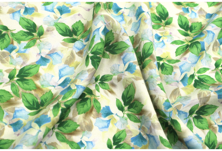 Tissu Gabardine Viscose Imprimé Feuille Hazel Vert de Qualité, Tissu au mètre, Tissu pas cher - Alltissus.com