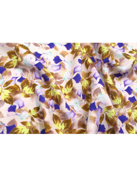 Tissu Gabardine Viscose Imprimé Feuille Hazel Violet de Qualité, Tissu au mètre, Tissu pas cher - Alltissus.com