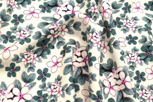 Tissu Gabardine Viscose Imprimé Fleur Lysie Pétrole de Qualité, Tissu au mètre, Tissu pas cher - Alltissus.com 2