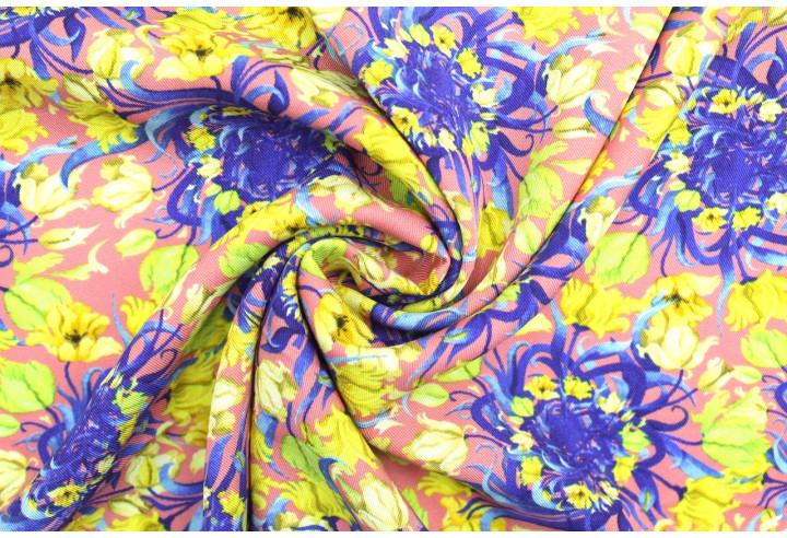 Tissu Gabardine Viscose Imprimé Corbeille de fleurs Rose de Qualité, Tissu au mètre, Tissu pas cher - Alltissus.com