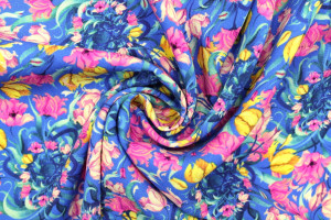 Tissu Gabardine Viscose Imprimé Corbeille de fleurs Bleu de Qualité, Tissu au mètre, Tissu pas cher - Alltissus.com