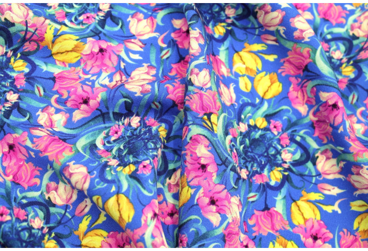 Tissu Gabardine Viscose Imprimé Corbeille de fleurs Bleu de Qualité, Tissu au mètre, Tissu pas cher - Alltissus.com