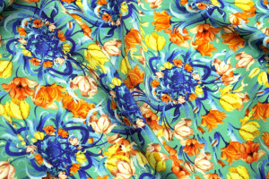 Tissu Gabardine Viscose Imprimé Corbeille de fleurs Vert de Qualité, Tissu au mètre, Tissu pas cher - Alltissus.com 2