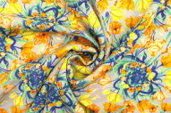 Tissu Gabardine Viscose Imprimé Corbeille de fleurs Gris de Qualité, Tissu au mètre, Tissu pas cher - Alltissus.com