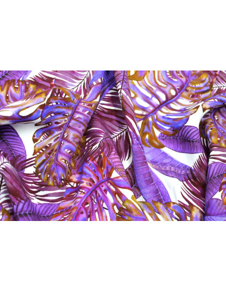 Tissu Gabardine Viscose Imprimé Fond Blanc Palm Violet de Qualité, Tissu au mètre, Tissu pas cher - Alltissus.com