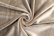 Tissu Velours Ras Extensible Uni Beige foncé de Qualité, Tissu Au Mètre, Tissu pas cher - Alltissus.com