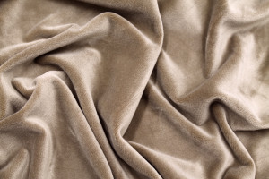Tissu Velours Ras Extensible Uni Beige foncé de Qualité, Tissu Au Mètre, Tissu pas cher - Alltissus.com 2