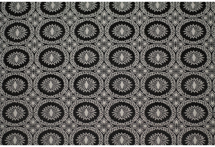Tissu Jacquard Cercle Noir/Ecru -Au Metre