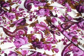 Tissu Viscose Imprimée Cachemire Rose -Au Mètre