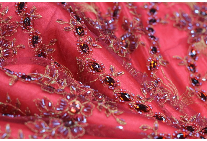 Tissu Tulle Perle Rouge -Coupon de 3m40