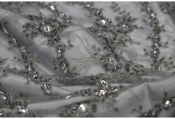 Tissu Tulle Perlé Gris -Coupon de 3m40