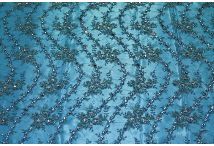Tissu Tulle Perlé Turquoise -Coupon de 3m40