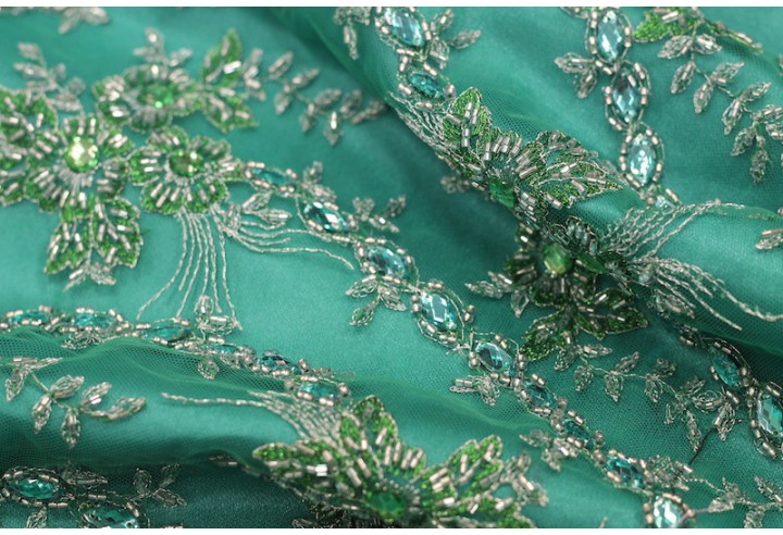 Tissu Tulle Perlé Vert Royal -Coupon de 3m40