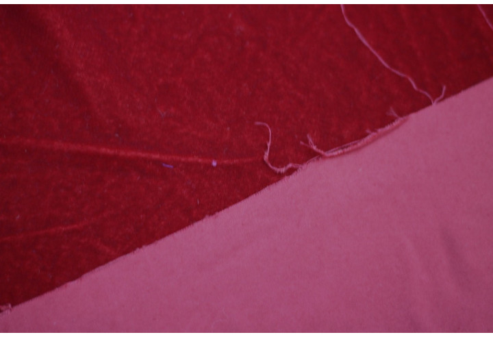 Tissu Velours Velvet Uni Rouge -Au Metre