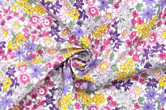 Tissu Popeline Coton Imprimé Fleur de Printemps Violet -Au Mètre